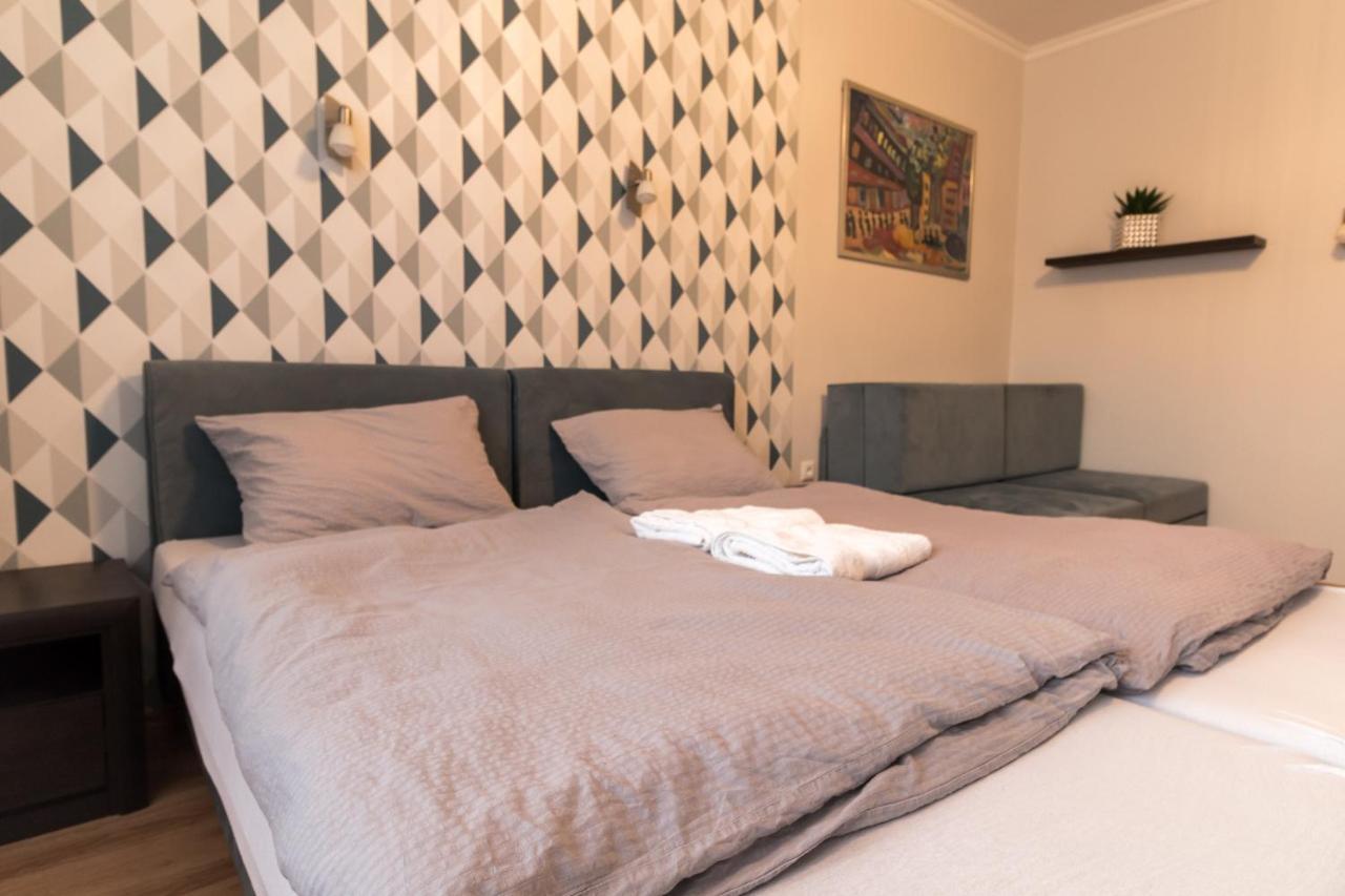 Thermal Next I Weninger Apartman Kiskunhalas Εξωτερικό φωτογραφία