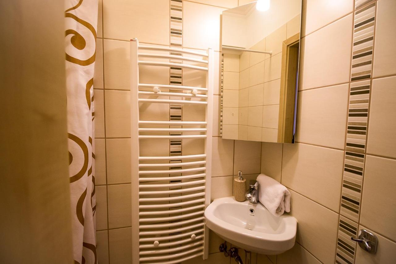 Thermal Next I Weninger Apartman Kiskunhalas Εξωτερικό φωτογραφία